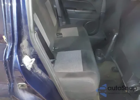 2016 Jeep Patriot Latitude z USA, uszkodzony, nr VIN 1C4NJPFA8GD811091